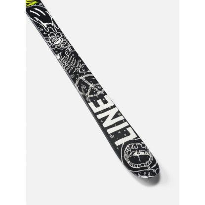 Line Ruckus freestyle skis