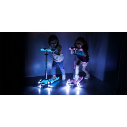 Micro Maxi Deluxe GLOW Led jelly green paspirtukas