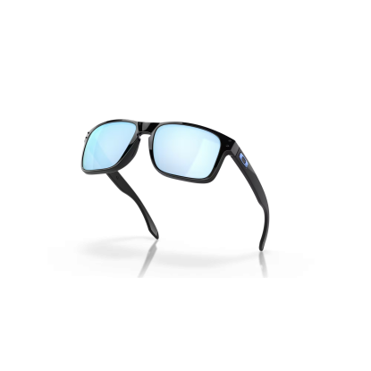 Oakley Holbrook polished...
