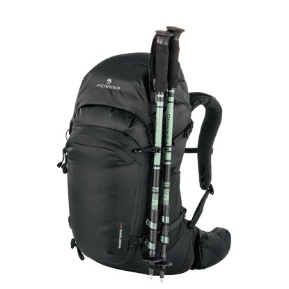 Ferrino Finisterre 40 black backpack
