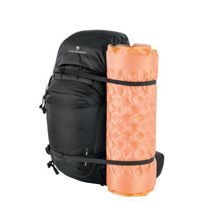 Ferrino Finisterre 40 black backpack
