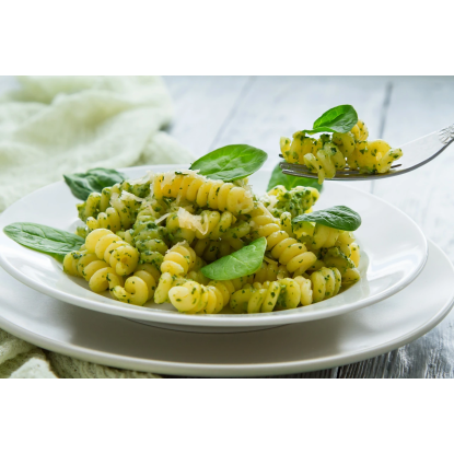 Adventure menu Fusilli with spinach and walnuts big portion liofilizuotas maistas