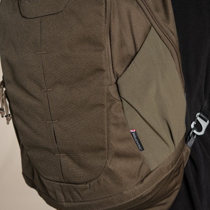 Craghoppers 25 L Anti-Theft Woodland Green – saugi 25 L kuprinė | Expedition.lt