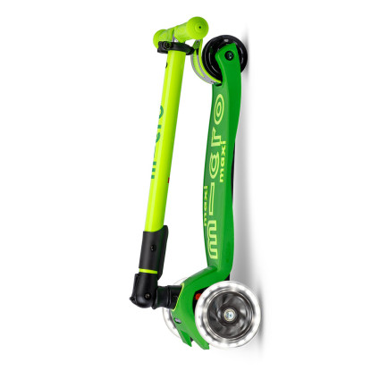 Maxi Micro deluxe foldable led parrot green scooter