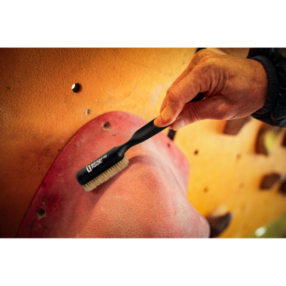 Singing Rock Climbing Brush