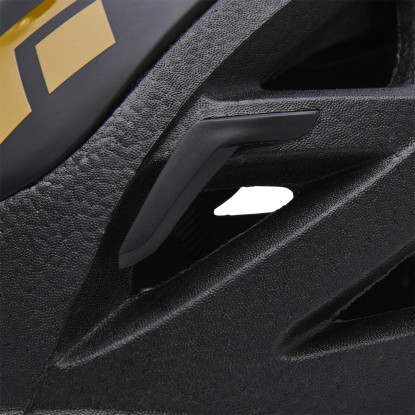 Black Diamond Vapor mountaineering helmet