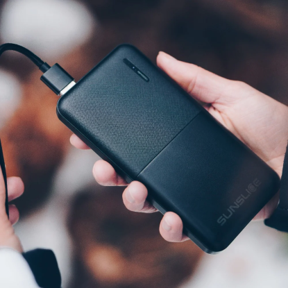 SunSlice Gravity 10'000 mAh Fast Charge Power bank