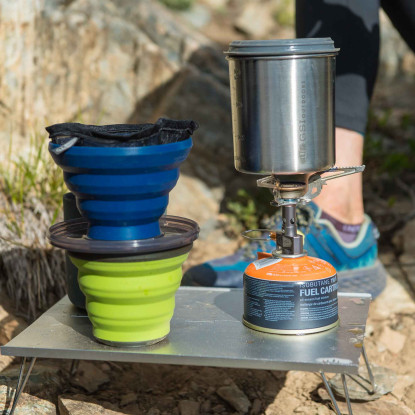 GSI Outdoors Escape 15 fl oz Collapsible Camping Cup – Green