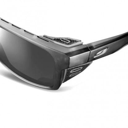 Julbo Shield Matt Translucent Black REACTIV 2-4 fotochrominiai saulės akiniai – J5064514