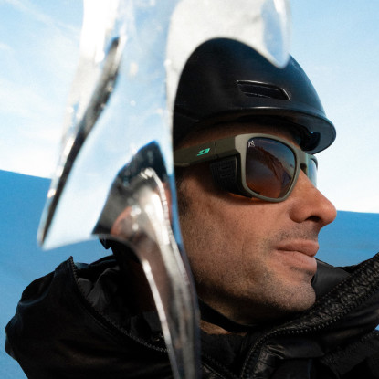 Julbo SHIELD Kilian Jornet REACTIV 0-4 High Contrast Photochromic Sunglasses – J5064560KJ
