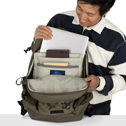 Osprey Axis 24 L Laptop Backpack – Earl Grey